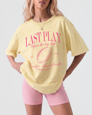 Last Play Before the Big Day - Football T-Shirt Butter