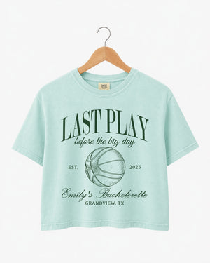 Last Play Before the Big Day - Basketball Crop Top Chalky Mint
