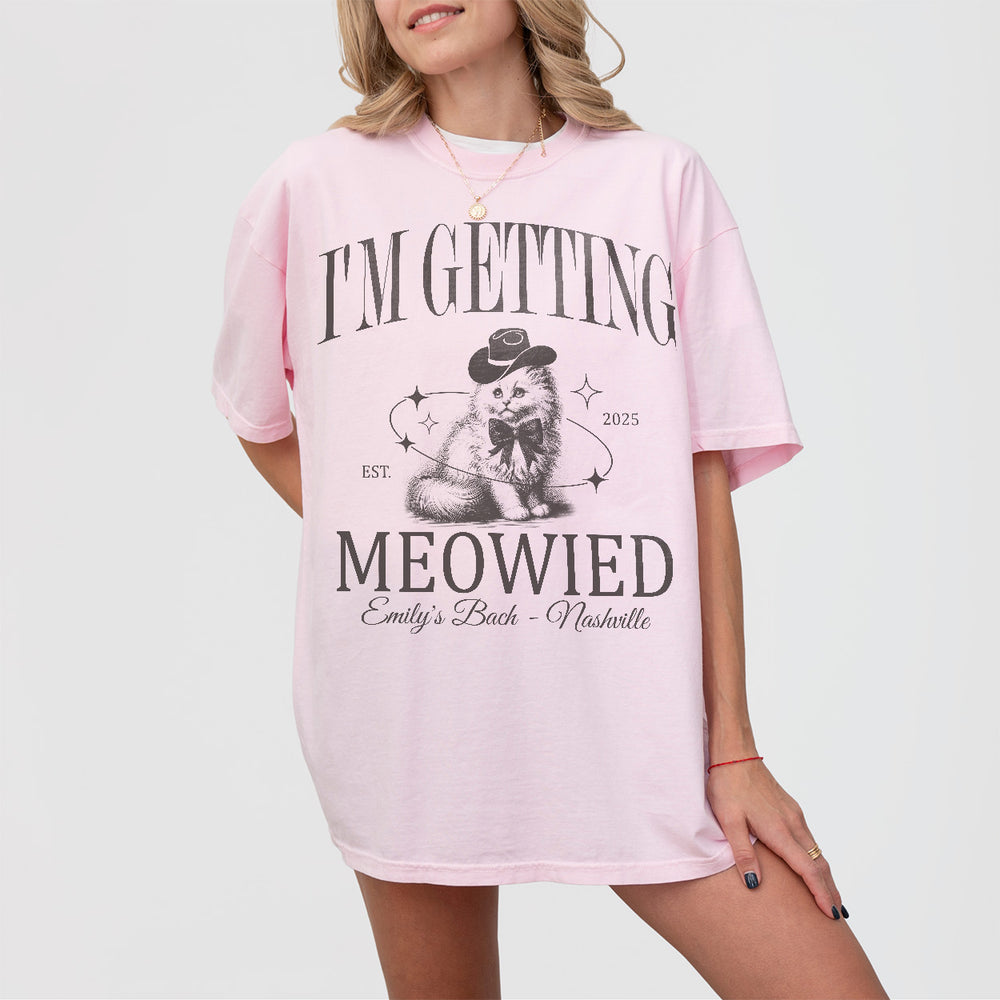 Blossom pink cat-themed bachelorette party shirt with "Getting Meowied" text, perfect for the bride-to-be or bridal party