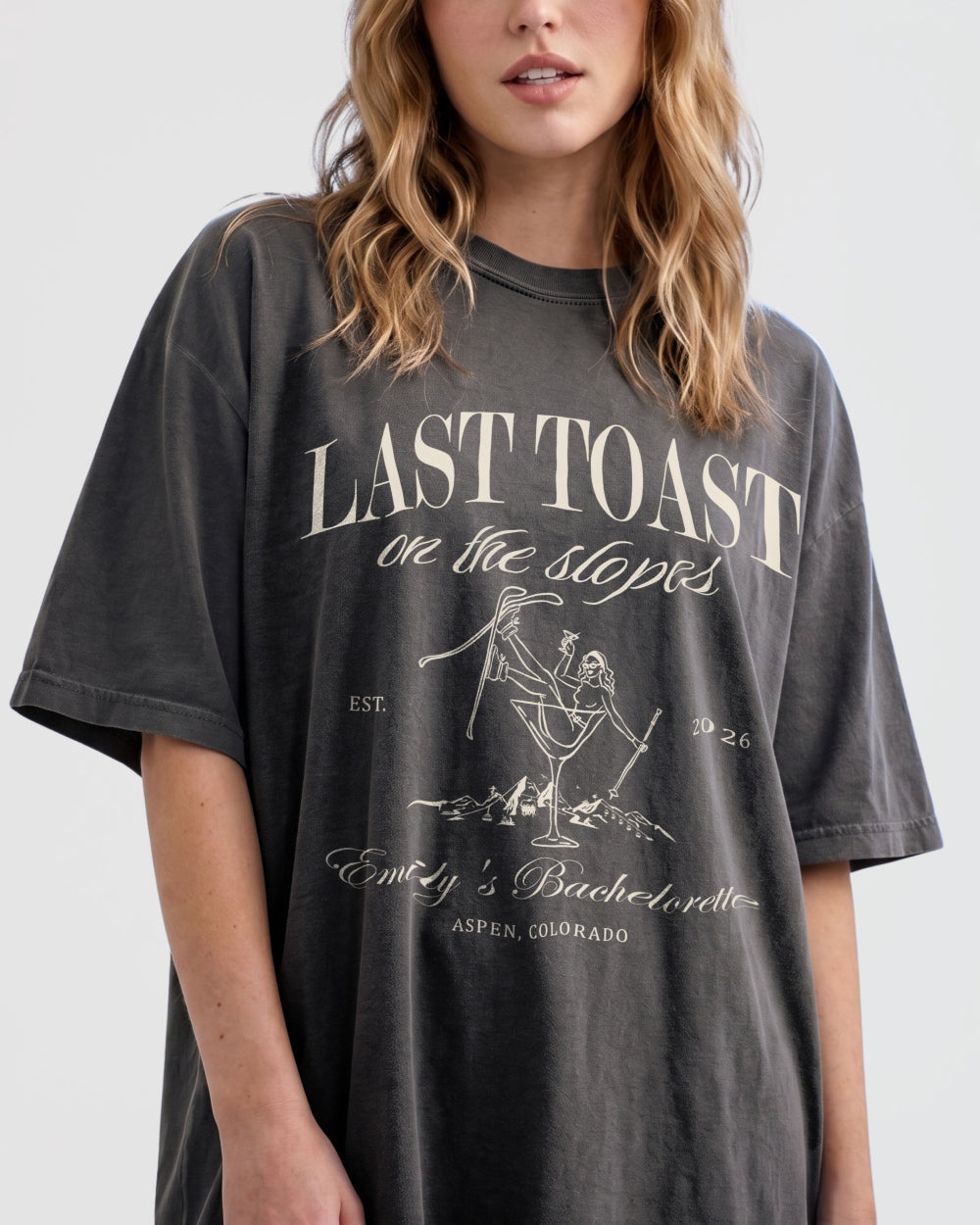 Last Toast on The Slopes Martini T-Shirt Pepper