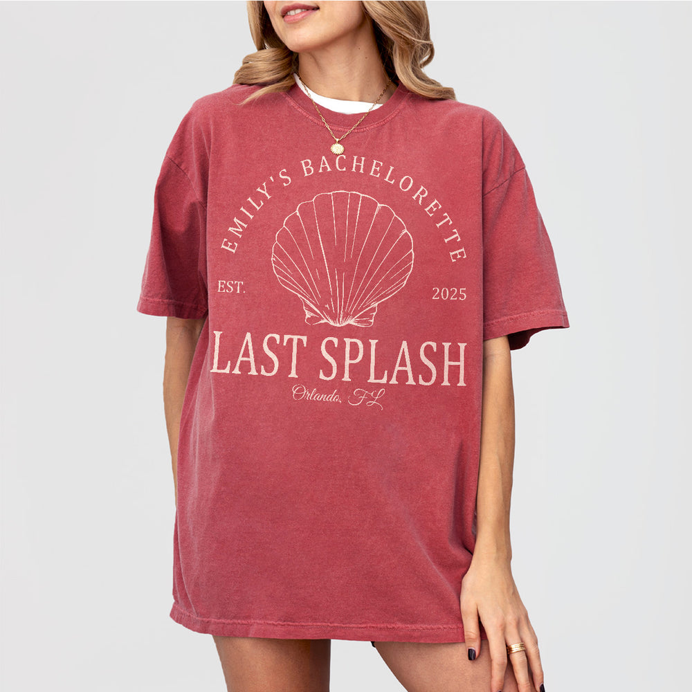 Personalized Last Splash Bachelorette Party Shirt Shell Mermaid Bachelorette Shirt Pool Bachelorette Tshirt Coastal Bridal Party Shirt Beach - Crimson Product Image