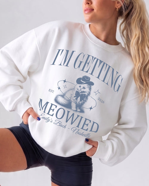 I'm Getting Meowied Bow Sweatshirt White