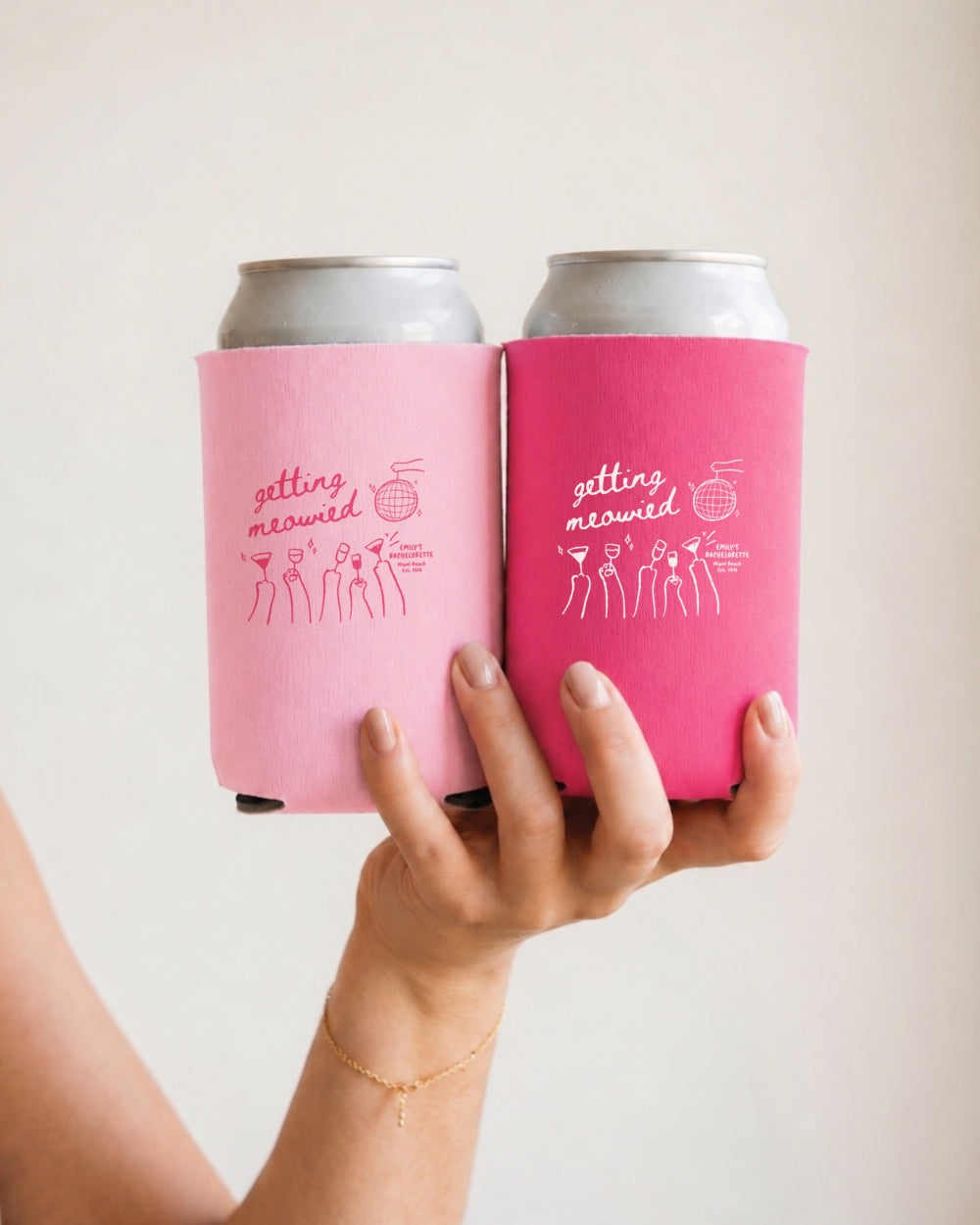 Bridal shower or bachelorette party gift idea: Getting Meowied can cooler with minimalist cat doodle art. A fun, giftable keepsake for the bride-to-be or her whole crew.